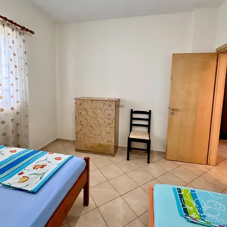 Vakantiehuis Vineyard Himare