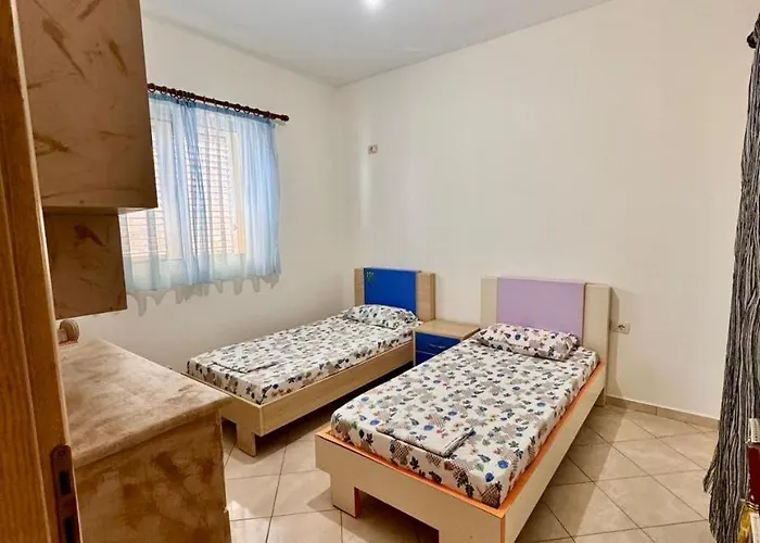 Themis House * Himare